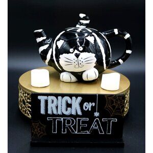 NWT Burton & Burton Chester The Cat Teapot Black White Ceramic Cat! 6” Tall x 9”